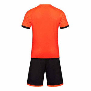 Conjuntos de uniformes de fútbol para hombre, novedad, diseño personalizado, ropa deportiva de entrenamiento de la mejor calidad a la venta - Product Image 4