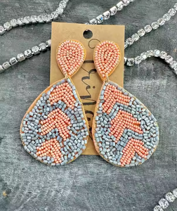 Pendientes bordados de joyería de moda, piezas de la mejor calidad, tamaño personalizado, hecho a mano, bordado de fabricante por Artesanías MD - Product Image 5