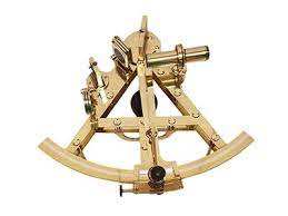 Sextant de bateau en laiton de qualité supérieure Sextant allemand avec boîte en bois dur Sextant en laiton fait à la main pour la décoration de l'hôtel à la maison en basse quantité minimale de commande - Product Image 2