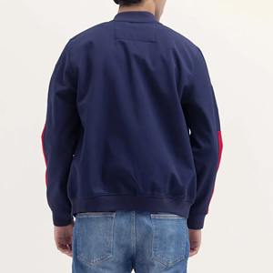 Chaqueta Bomber Reversible Personalizada con Bordado, Transpirable y Ecológica, Estilo Urbano, Corte Ajustado, Chaqueta de Invierno para Hombre - Product Image 6