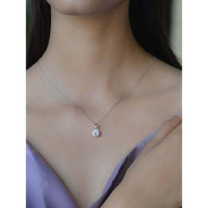 Collier à pendentif en diamant américain Halo avec chaîne Collier à pendentif en argent sterling tendance - Product Image 4
