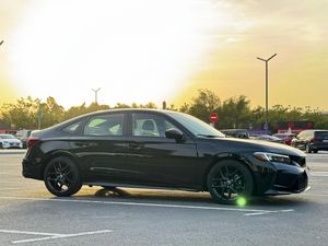 Honda Civic Sport Nera Usata 2025 11a Generazione Berlina - Griglia Anteriore e Paraurti Stile Sport 2021-2025 |   Pronto per l'esportazione - Product Image 5