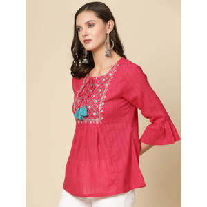 Haut décontracté en coton respirant pour femme avec broderie ethnique, col à nouer et manches cloche, design froncé - Product Image 5