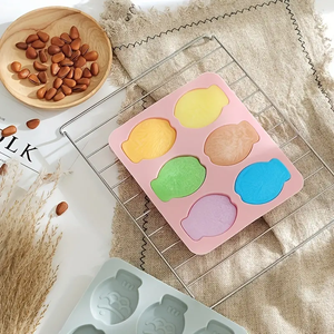 Moules à savon en silicone à 6 cavités Moule à poisson mignon et idiot drôle pour <span class=keywords><strong>la</strong></span> fabrication de bougies de savon - Product Image 6