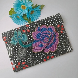 Rouge et blanc mode élégant pochettes nouvelles filles à la mode fête perlé sac à main utiliser femmes mariage et fête porter - Product Image 6