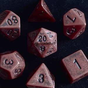 Juego de Dados Poliédricos de Hueso Artesanal de 7 Piezas, Ecológico y Duradero para Juegos de Mesa, Coleccionistas de RPG, Tradebyd - Product Image 1