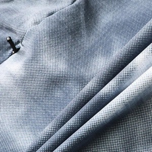 Short d'entraînement athlétique respirant et écologique avec tissu évacuant l'humidité sublimé personnalisé - Product Image 3