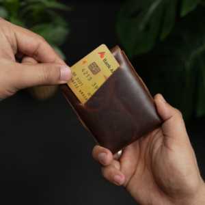 งานฝีมือหนัง WF หมายเลข กระเป๋าใส่บัตรเครดิตออลอินวัน 101 ใบ หนังวัวแท้ทั้งผืน ทำมือ เย็บมือ สีน้ำตาลวินเทจ อายุการใช้งาน 5 ปี - Product Image 6