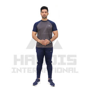Chándal de bajo precio para hombre, chándal de verano, trajes al por mayor, chándal deportivo, entrenamiento, jogging, conjuntos de ropa deportiva - Product Image 1