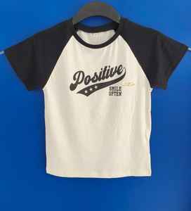 T-shirt pour enfants de couleur unie en jersey simple 100% coton de l'usine du Bangladesh au meilleur prix vente en gros - Product Image 5