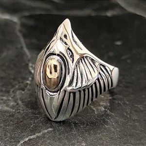 Anillo Punk para Hombre de Plata de Ley Hecho a Mano con Diseño de Halcón Alado, Chapado en Oro de 18K, con Diamantes Tallados, Joyería Majestuosa - Product Image 3
