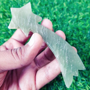 Bâton d'étoile d'aventurine verte naturelle fait à la main pour la décoration, des objets de sculpture uniques favorisent un fonctionnement sain - Product Image 3