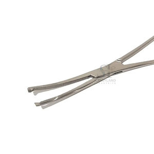 Pinzas Hemostáticas Manuales Médicas con Diseño de Bloqueo Seguro, Instrumento Quirúrgico de Acero Inoxidable Clase II - Product Image 5