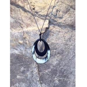 สร้อยคอแบบสั้นและเป็นมิตรต่อสิ่งแวดล้อมสำหรับผู้หญิงโซ่เขาควายธรรมชาติสีสันสดใสเครื่องประดับแฟชั่น - Product Image 4