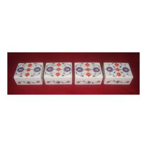 Boîte à bijoux en marbre Makrana faite à la main et polie, incrustée de fleurs, pour la décoration de la maison et les cadeaux d'entreprise - Product Image 1