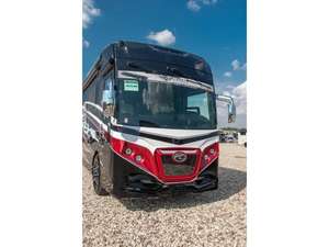 Camping-car américain bien équipé 2020-2025 American Coach American Eagle 45K Classe A - Diesel, neuf et d'occasion, pour le camping en camping-car - Product Image 3