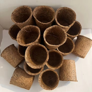 Viet fargimex หม้อมะพร้าว/คุณภาพระดับพรีเมี่ยมทำจากธรรมชาติผลิตในเวียดนามอย่างภาคภูมิใจ! - Product Image 1