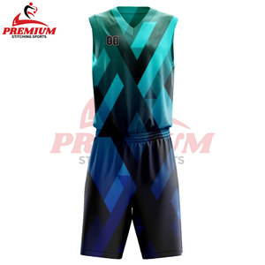 Conjunto de Uniformes de Baloncesto Personalizados de Secado Rápido con Diseño de Sublimación 100% Poliéster - Product Image 5