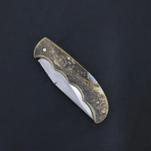 มีดพับเหล็กดามัสกัสทำมือ ด้ามเขาสัตว์ ปลอกหนัง - Product Image 3