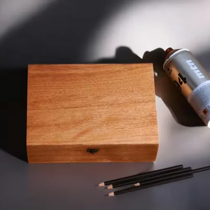 Boîte à souvenirs rectangulaire en bois rustique et écologique, fabriquée à la main par Crescent Crafts - Product Image 1