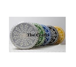 Meilleur design Serveur de chocolat de couleur jaune Support à gâteau de qualité supérieure en bois et nacre - Product Image 3