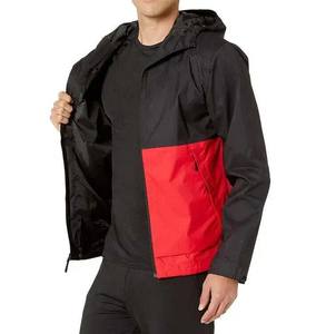 Veste coupe-vent à capuche pour homme en gros avec logo personnalisé, veste de survêtement en polyester 100% bicolore - Product Image 5