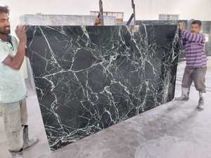 Grande dalle de marbre vert araignée polie pour la finition de surface de villa - Product Image 3