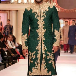 Nuevo diseñador-Bordado a mano dorado pesado en botella verde Sherwani y pantalón con cuentas de cristal adornadas, trabajo Dabka = 2025 - Product Image 1