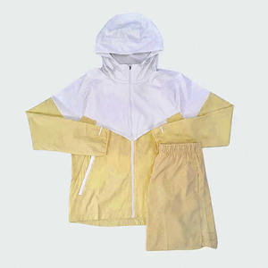 Vêtements personnalisés unisexe pour hommes, ensemble de jogging avec veste et short, survêtement deux pièces avec fermeture éclair, ensemble court et coupe-vent en polyester - Product Image 5