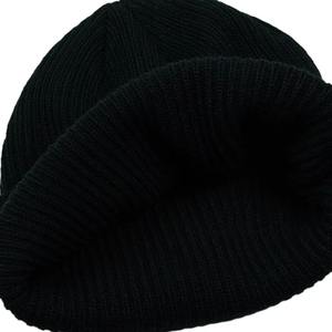 Personnalisation gratuite en gros bonnets en tricot chapeaux d'hiver doux chaud à revers brodé Logo hommes femmes mode porter commun 100% - Product Image 4