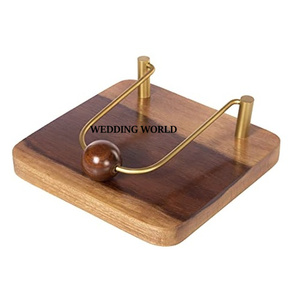 Fournisseur de porte-serviettes en bois Porte-mouchoirs fait main d'excellente qualité Hotel Ware Porte-serviettes en bois de luxe - Product Image 4