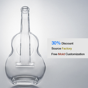 Bouteille en verre en forme de guitare unique, design d'instrument de <span class=keywords><strong>musique</strong></span> pour whisky, vodka, spiritueux, emballage cadeau créatif, vente en gros 750 ml - Product Image 1