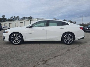 Chevrolet Malibuu LT 2023 d'occasion - Product Image 2