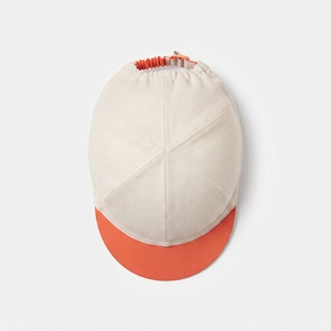 Gorra de Béisbol Unisex de 6 Paneles, Estilo Trucker, 100% Algodón, con Logotipo Personalizado Impreso por Transferencia de Calor, Visera en Contraste, Ideal para Deportes y Uso Casual - Product Image 2
