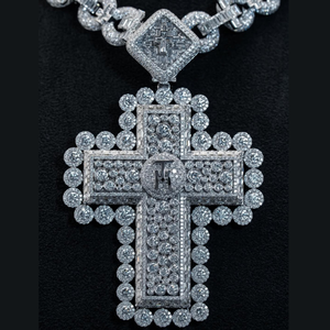 Pendentif croix personnalisé en argent sterling 925 avec halo de moissanite, style hip-hop, bijoux - Product Image 1