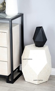 Mesita de noche geométrica con incrustaciones de nácar, mesita de noche de mosaico de perlas blancas hechas a mano para decoración de dormitorio y sala de estar de lujo - Product Image 4