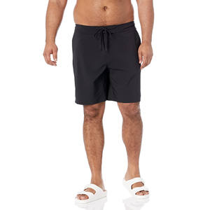 Short d'entraînement décontracté pour homme avec logo Short de gym tricoté en spandex Short de course teint en plaine pour homme été avec motif de poches - Product Image 4