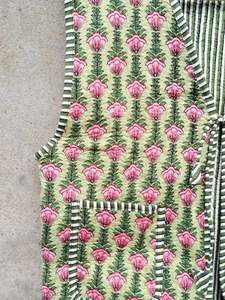 Veste Kantha en coton unisexe matelassée imprimée, manteau d'hiver tissé à la main de style bohème, vêtements d'extérieur décontractés d'hiver pour femmes - Product Image 4