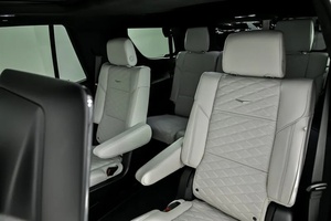2026 Cadilla-c Escalade V-Series, clean used SUV, <b>auto</b>, RWD, <b>light</b> leather interior, ACC, stylish R20 wheels, luxury & power - Product Image 4