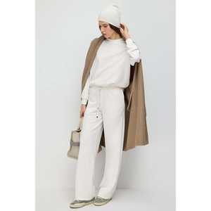 Sudadera Básica de Tacto Suave en Tela Turca - Product Image 6