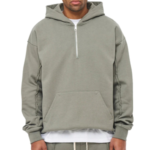 Ensemble de survêtement léger pour homme en coton brut 100% avec sweat à capuche à épaules tombantes et poches latérales, coupe oversize respirante et unie - Product Image 3