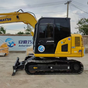 Ekskavator kecil butik bekas, ekskavator Mini <span class=keywords><strong>6</strong></span> ton <span class=keywords><strong>Komatsu</strong></span> <span class=keywords><strong>PC60</strong></span> dengan kondisi baik dan jam kerja rendah - Product Image 3