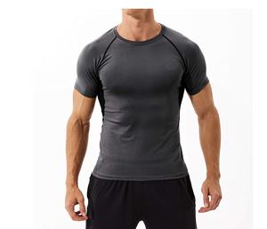 Haut de protection contre l'éruption cutanée pour homme, chemises de Compression personnalisées pour homme, protection contre l'éruption cutanée à demi-manches avec logo de votre marque - Product Image 1