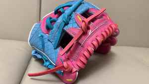 Guante de bateo de béisbol y softbol de Cuero 100% personalizado de alta calidad, forro polar cálido, bolsillos para uso diario - Product Image 2