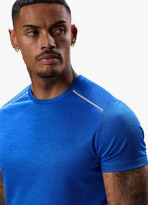 Camiseta Deportiva para Hombre, 100% Poliéster, Ajuste Regular, Detalles de Cinta Personalizados, Talla Grande, Transpirable, Ajuste Muscular - Product Image 3