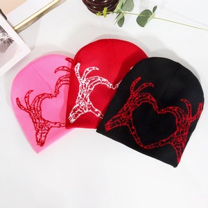 Gorro de esquí de Invierno para mujer de alta calidad, gorro de punto con estampado de esqueleto, gorro cálido de invierno - Product Image 1
