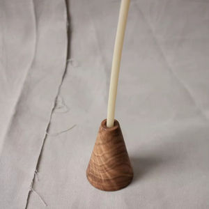 Porte-bougie en bois de haute qualité avec un design attrayant pour la décoration de table et de bureau de Noël, support à bougie de qualité supérieure - Product Image 1