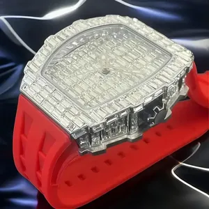 Reloj Inteligente Deportivo de Acero Inoxidable con Detalles de Diamantes para Unisex: Combinando Tecnología con Estilo, Proveedor Indio para Exportación a Granel - Product Image 2