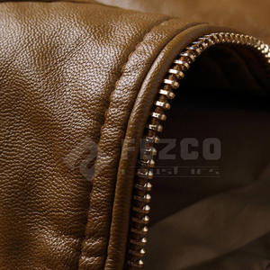 Chaqueta de Cuero para Hombre, Invierno, Cuello Alto, Logotipo Frontal, Impermeable, Transpirable, Piel de Vaca, Cómoda, MOQ Bajo, Alta Calidad - Product Image 5