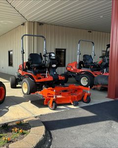 เครื่องตัดหญ้าแบบ Zero Turn ยี่ห้อ Kubota ที่ทนทาน พร้อมแท่นตัดขนาด 60 นิ้ว - Product Image 5
